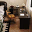 Bureau noir en bois massif en forme de L-1039898974-1039898973
