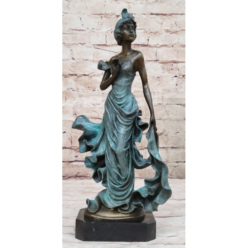 Figurines et sculptures Tennia