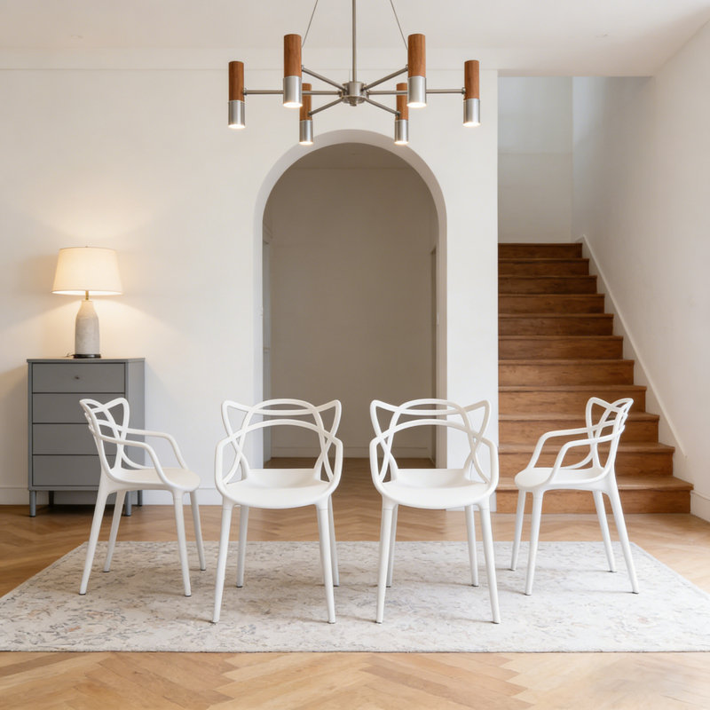Ensemble de 4 chaises en plastique