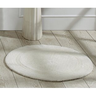 Non-Slip Bath Mat, Feminine Figure Bathroom Rug (Cream, 32 x 20 in)