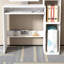 Bureau d'ordinateur moderne simple avec tablettes de rangement latérales, poste de travail compact pour adultes-129185200