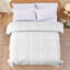 Couette moderne, couette réversible matelassée en duvet synthétique avec languettes aux coins, literie toutes saisons-132143789-132143802