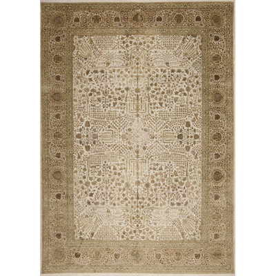 Extravagance Hand Knotted Area Rug