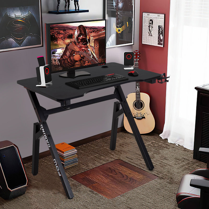Bureau de jeu, H 30 po x l 35,2 po x P 23,4 po