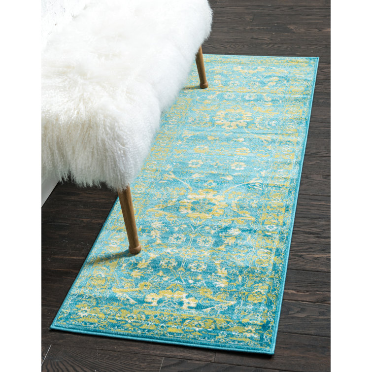 Yareli Oriental Indoor Rug