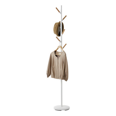 Porte-manteau autoportant en acier de 70 po, simple, avec crochets en bois, peu encombrant Yamazaki Home