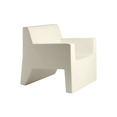 Jut Patio Chair