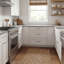 Armoire de cuisine Modern Shaker avec 3 tiroirs, structure en bouleau massif, glissières Dtc à fermeture en douceur à extension complète, tablettes réglables, options de largeurs multiples (12 po à 36 po)-122500611