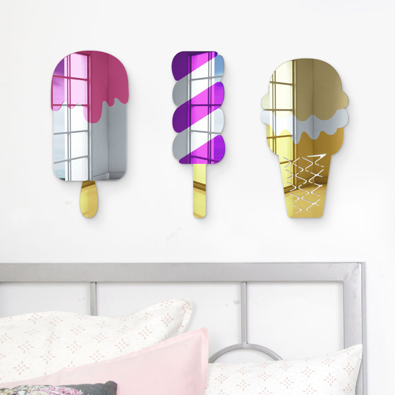 Décoration murale double crème glacée avec gaufrette, H 15 po x l 8 po x P 1 po, Brun / blanc / jaune