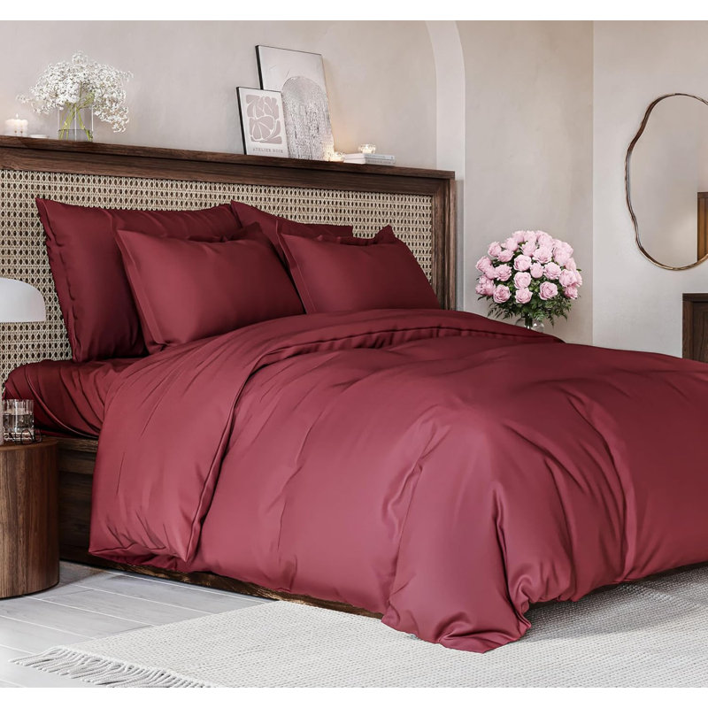 Premium 3-Piece Duvet Cover Set - Hotel Quality Soft & Cooling Comforter Cover With Zipper & Matching Pillowcases, Burgundy