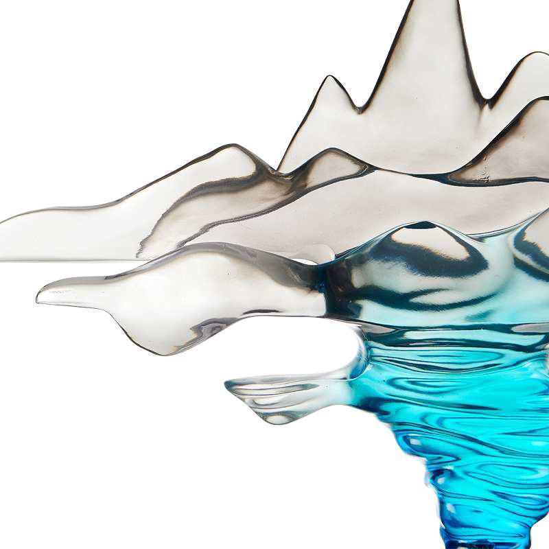 Sculpture en résine transparente grise et bleue