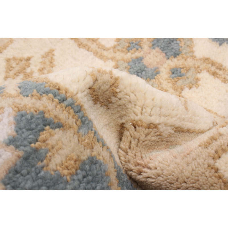Tapis de couloir unique en laine nouvel âge 2 pi 6 po x 8 pi crème