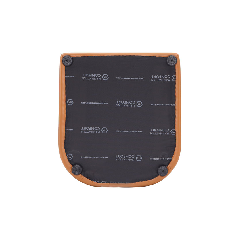 Dirk Arm Chair, Saddle, 2