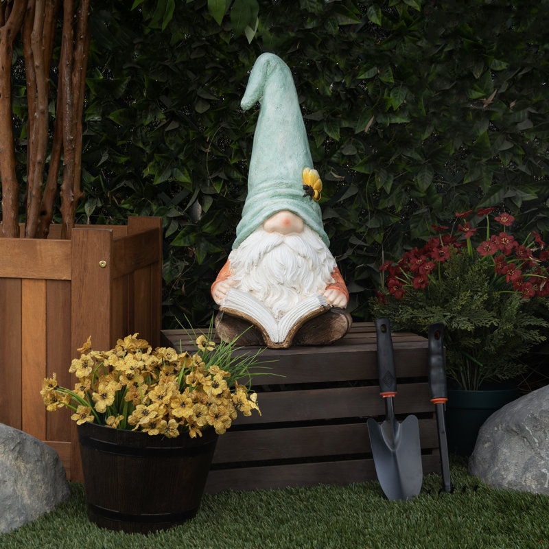 Gnomes Garden Statue