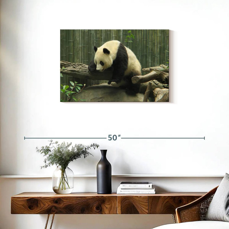 Panda Brampt sur un tronc, H 20 po x l 30 po