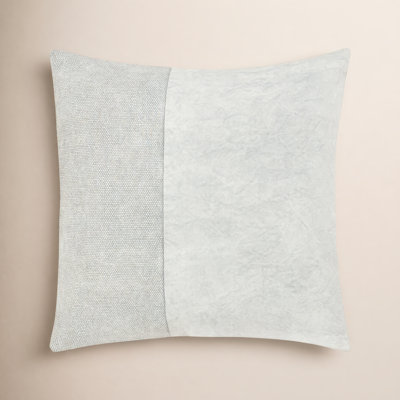 Janesa 22" x 22" Cotton Pillow Cover