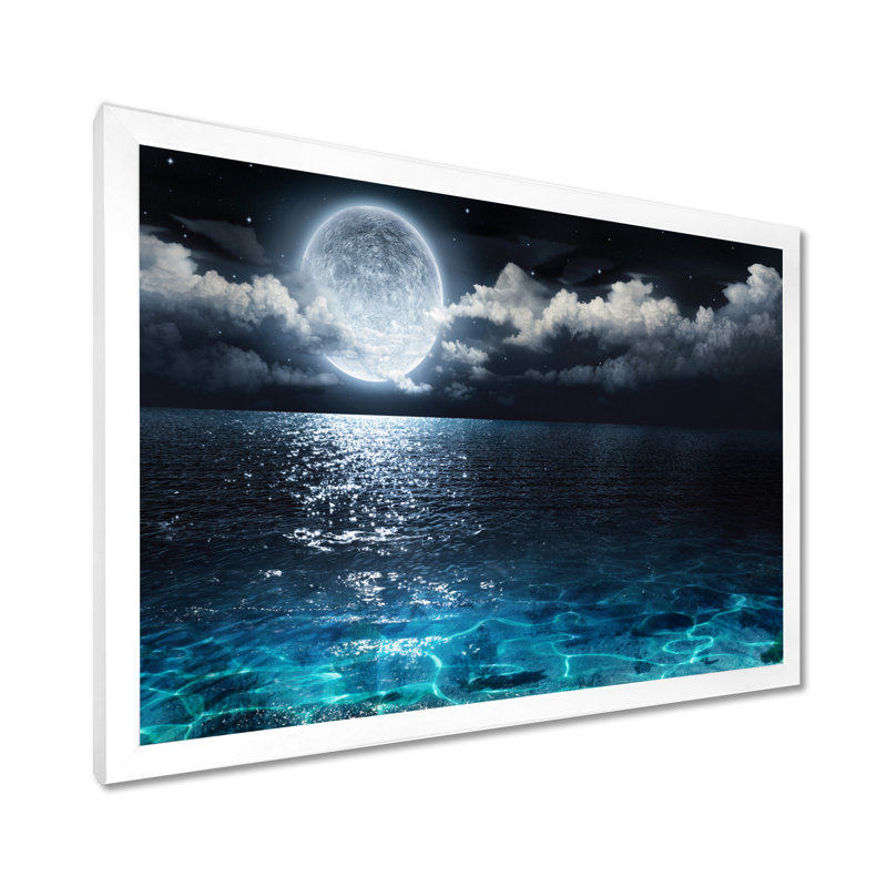 Pleine lune romantique au-dessus de la mer - impression, H 16 po x l 32 po, Cadre photo blanc