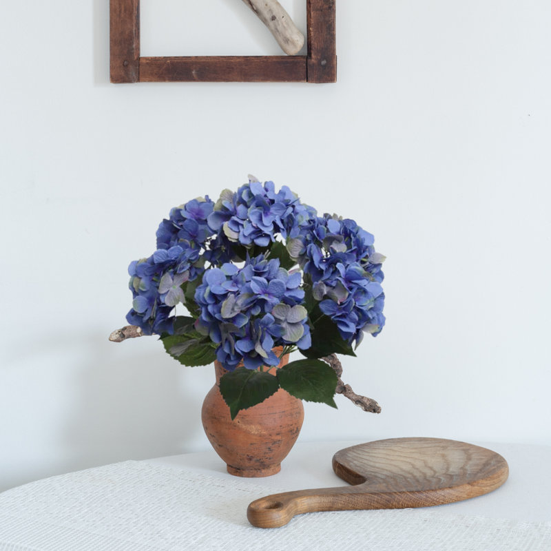 1 Pack 20" Blue Faux Hydrangeas, Vases & Decor