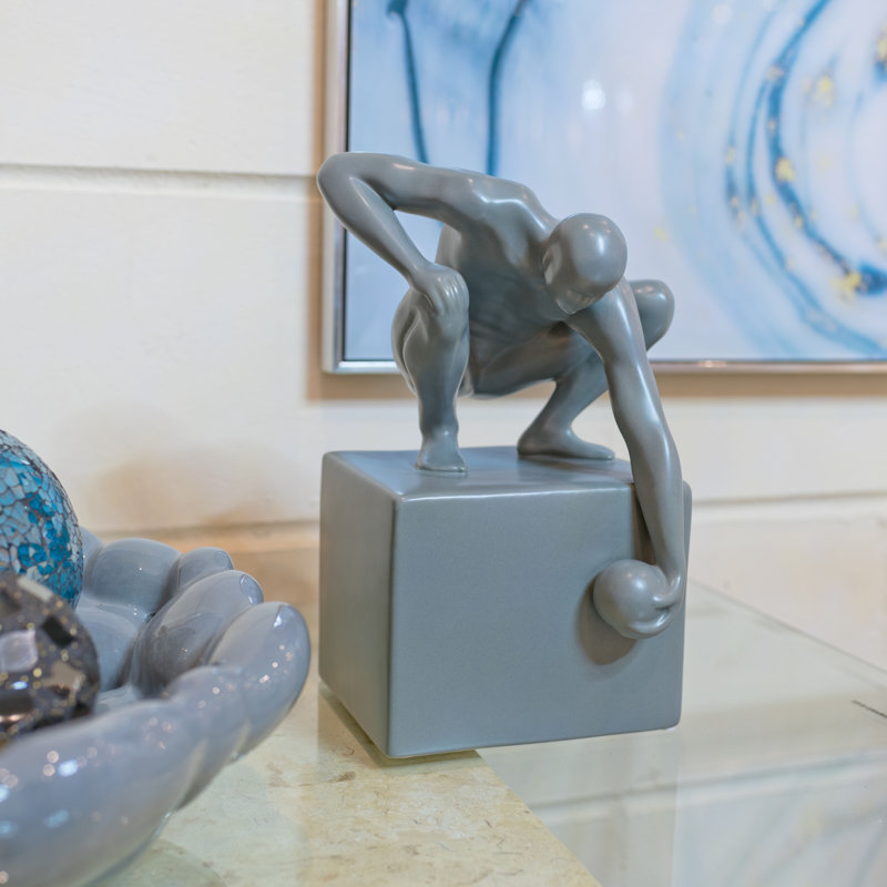 Ronneby Entertainment Figurines & Sculptures
