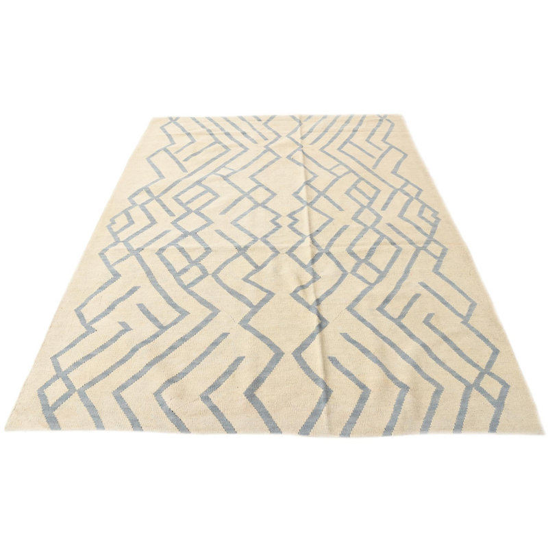 Tapis ivoire 6 Pinkerton