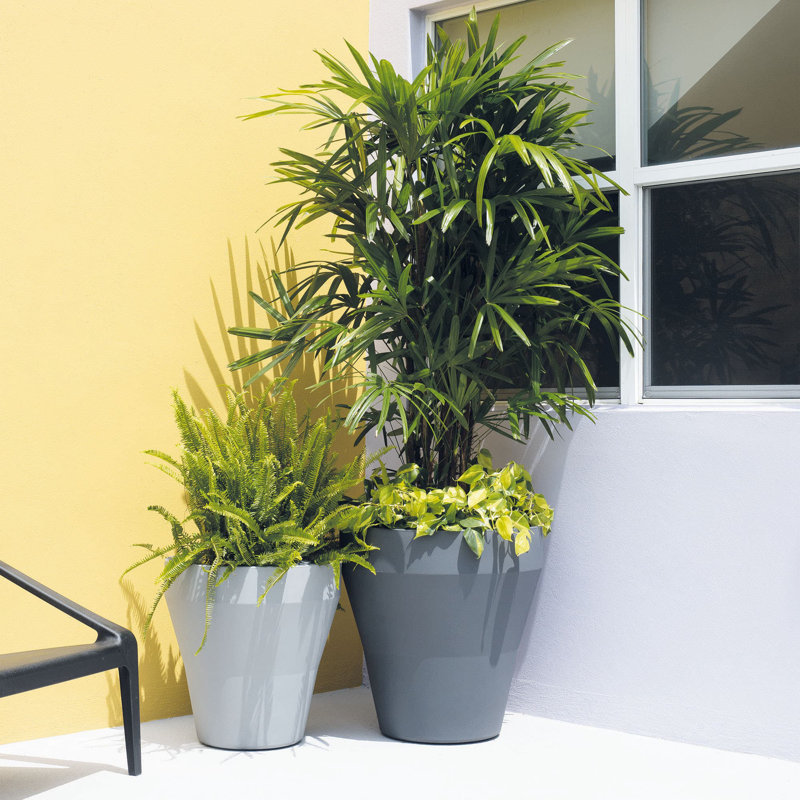 Ash Gray 18'' Round Self-Watering Planter Pot