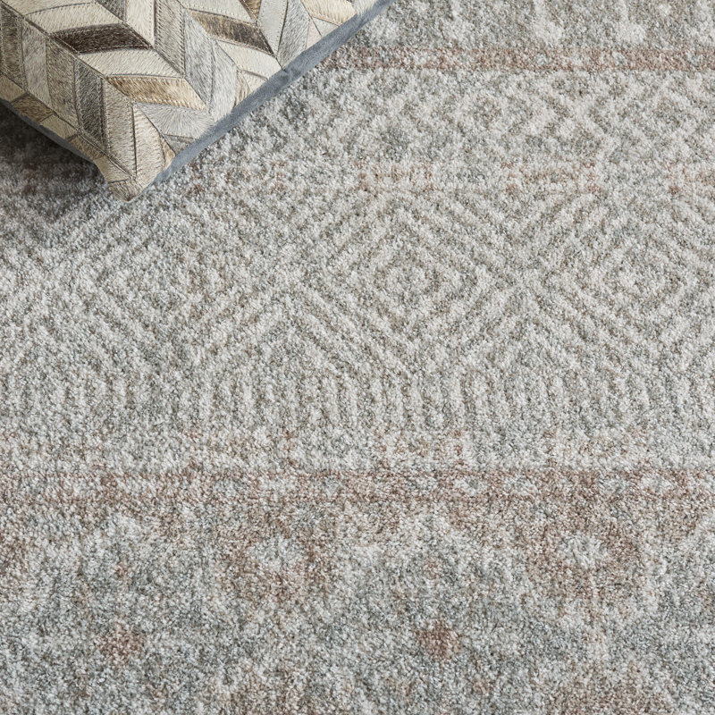 Madison 797 Performance Geometric Shapes Rug, 2'-3" X 8'-0" Runner