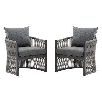 Chaise longue grise en aluminium avec coussins confortables et coussin de siège spacieux et incurvé