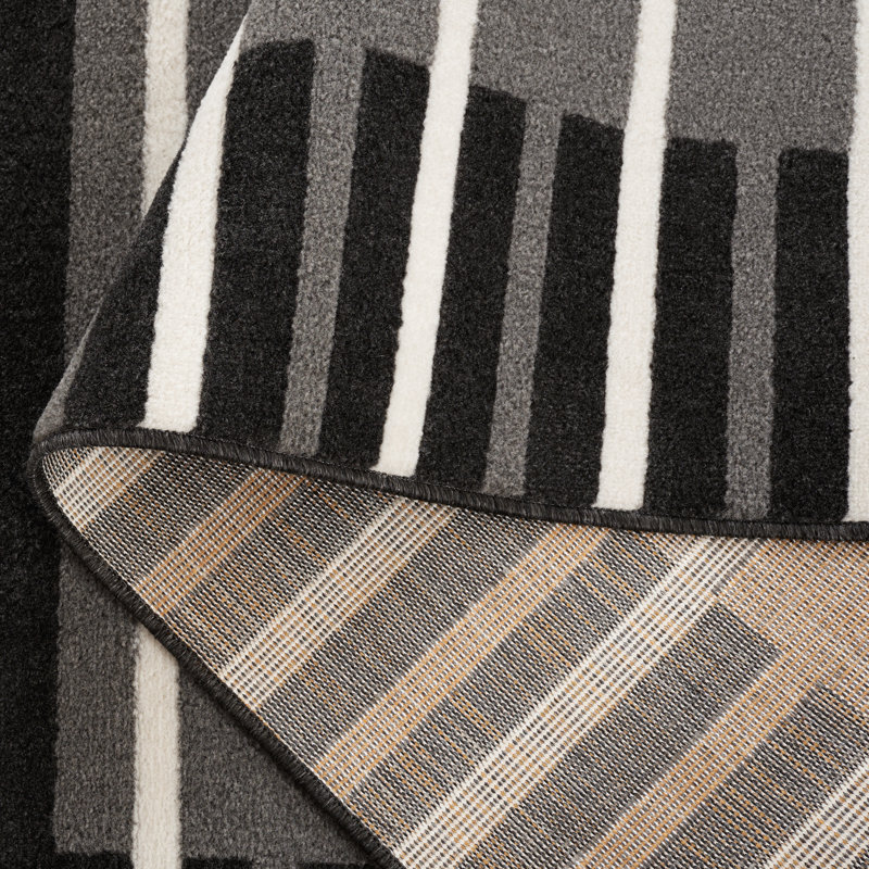 Tapis en polypropylène tissé à la machine Lilja en noir / blanc / gris, Carré 6 pi 7 po