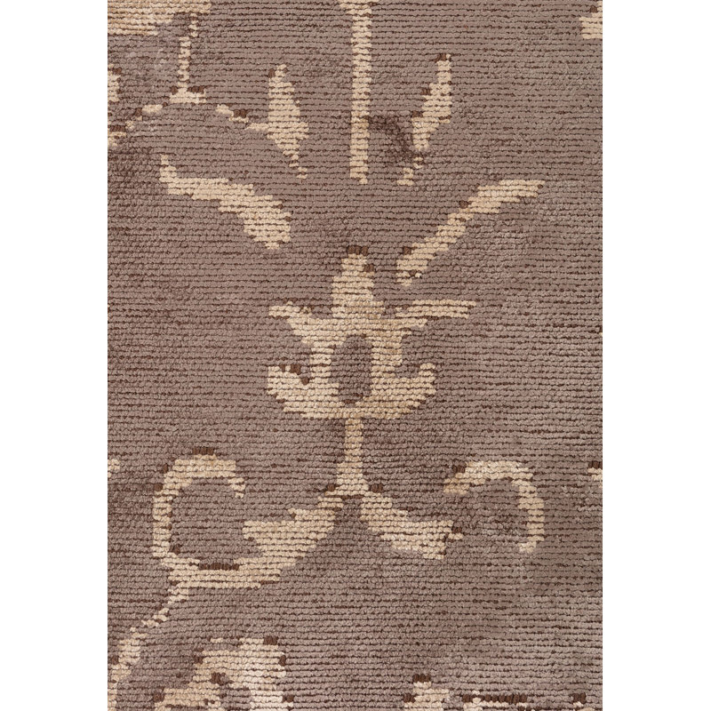 Tyrinia Floral Hand Loom Indoor / Outdoor Area Rug, Rectangle 6'7" x 9'10"