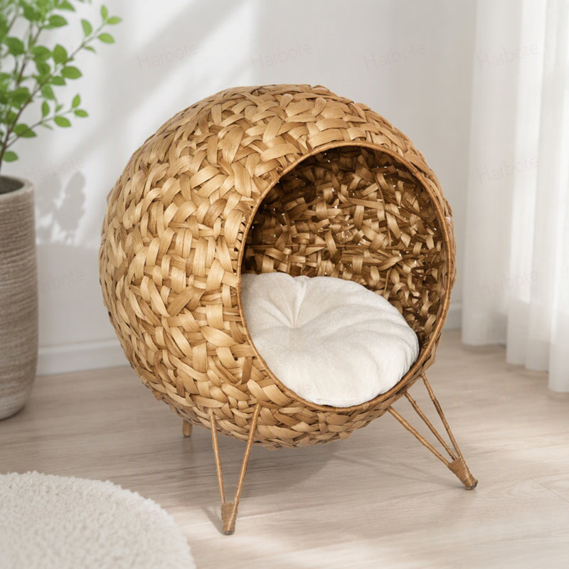 Lit tressé pour chat, niche surélevée en feuille de bananier tressée à la main avec coussin, Naturel