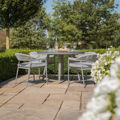 Anduin 4 - Person Patio Dining Set Round Table