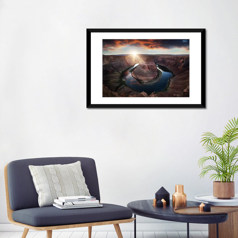 «Horseshoe Bend», reproduction de photo sur toile, H 16 po x l 24 po x P 1 po, Papier avec cadre noir, Blanc