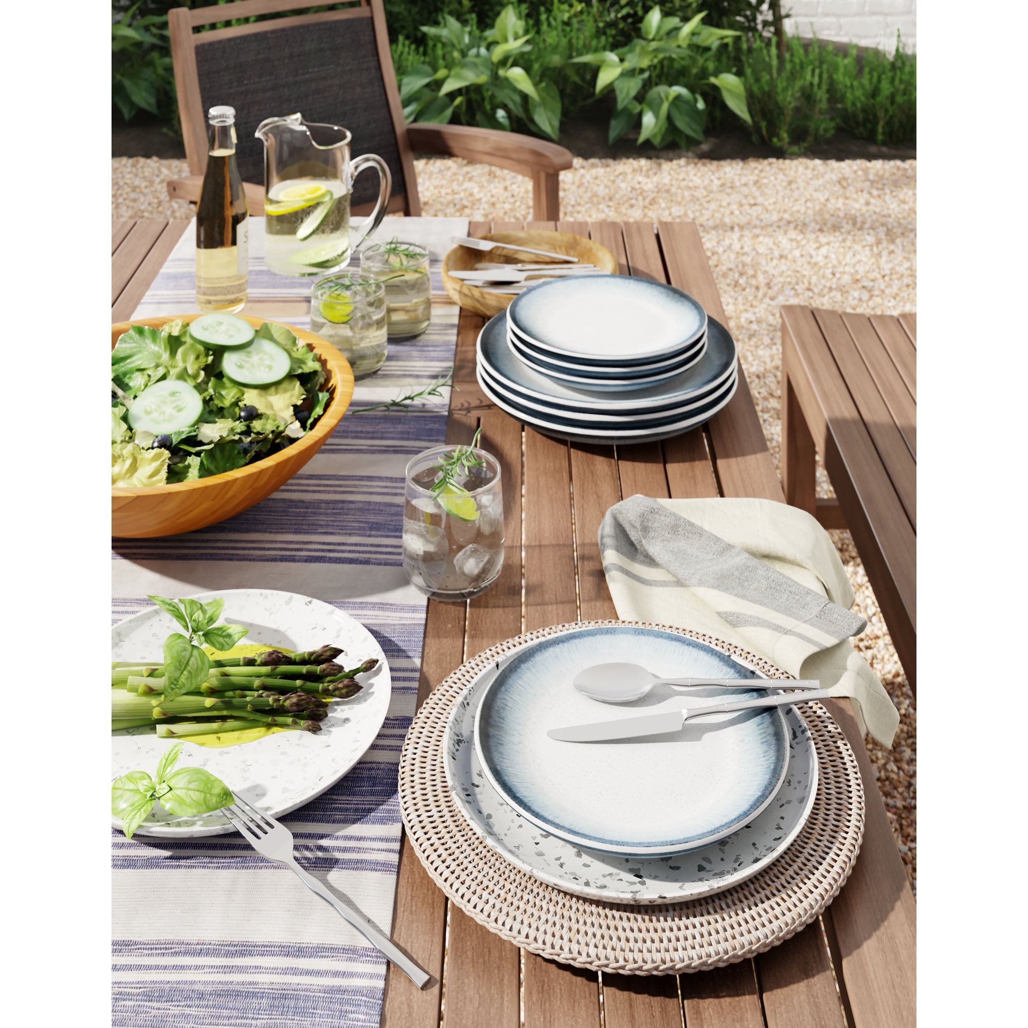 Venezia Open Weave Rattan 12.5" Charger, White Wash