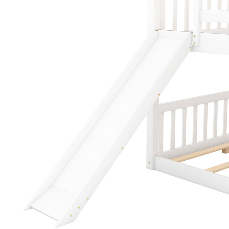 Lit double convertible au-dessus d'un lit superposé, blanc - Maximise l'espace utilisé pour créer un environnement de sommeil stable