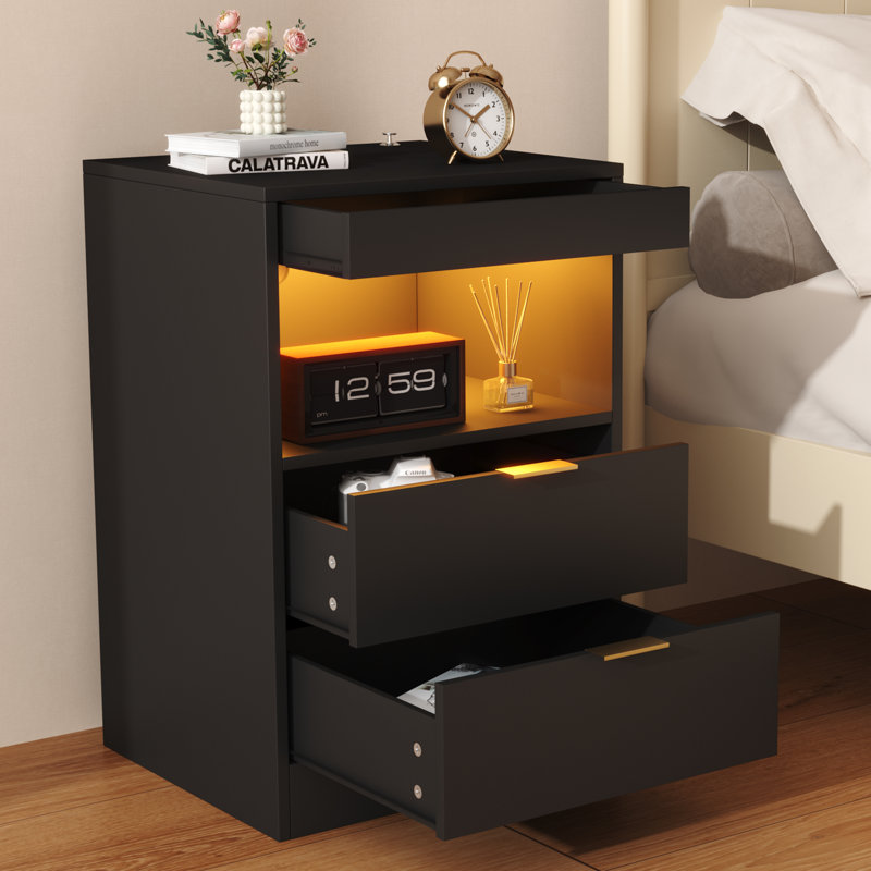 40cm W Manufactured Wood Bedside Table, Black/Gold