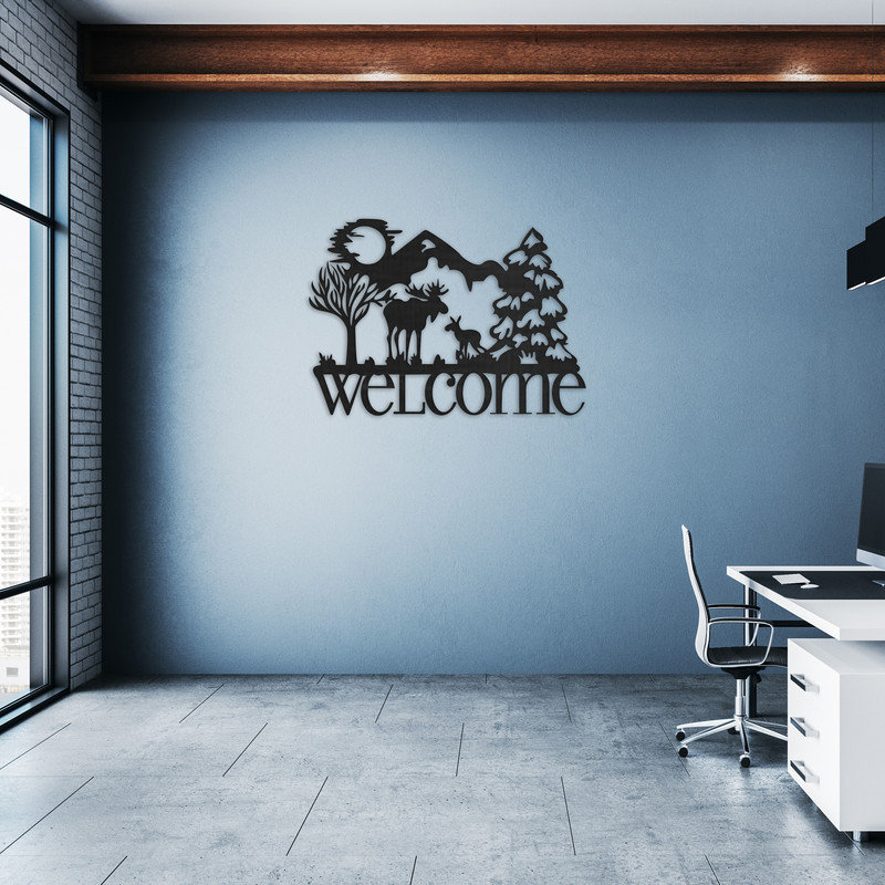 Art mural abstrait avec orignal, montagne et arbres - ACM, H 22,8 po x l 32 po x P 0,25 po, Blanc