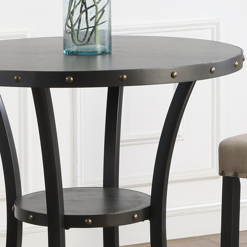 Table en bois à 3 tables rondes de 36 po avec 2 chaises en tissu brun clair