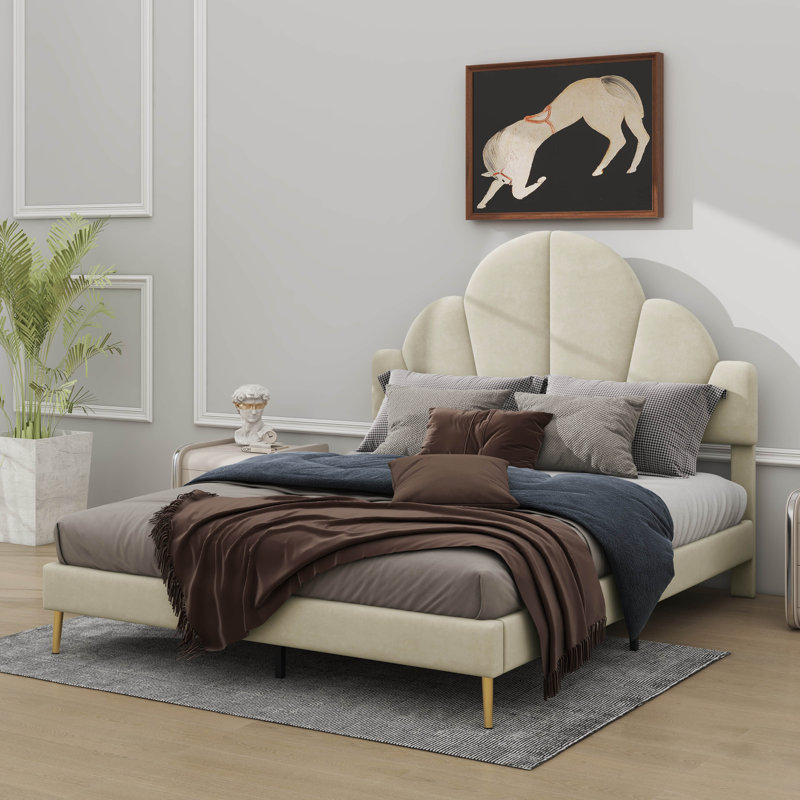 Structure de lit tapissier luxueux, Beige