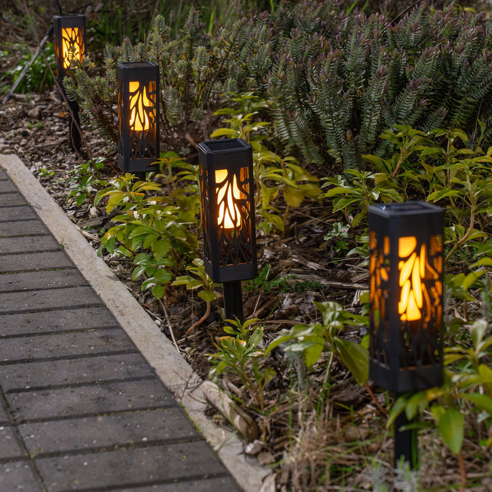 Leber Black Low Voltage Solar Powered Integrated LED Pathway Lights Kit