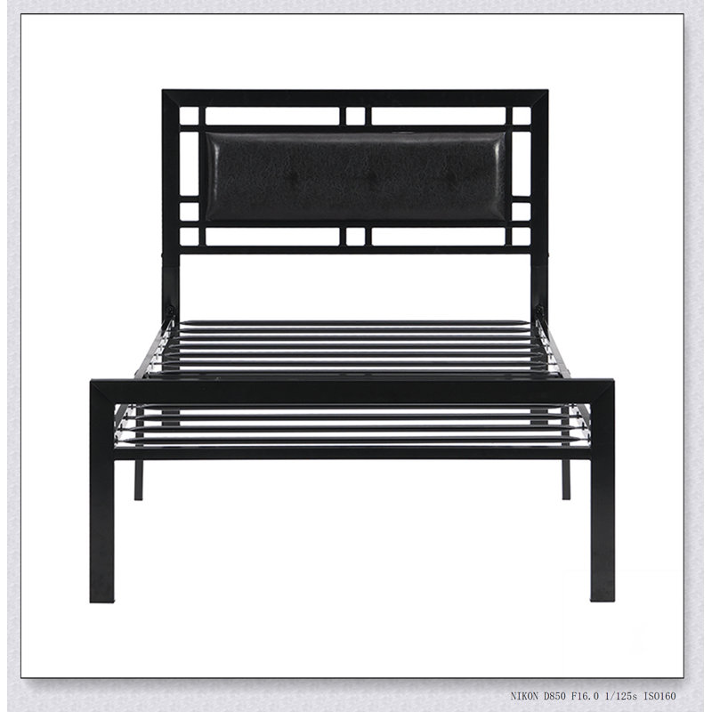 Structure de lit en métal robuste, style moderne et confort pour toute chambre à coucher