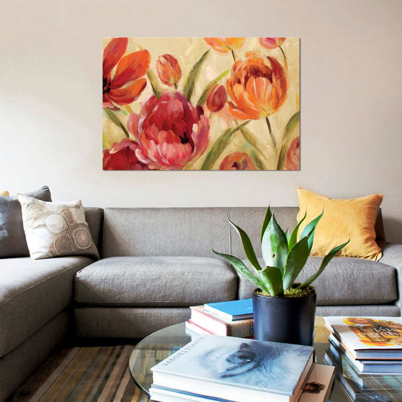 «Expressive Tulips» par Silvia Vassileva, reproduction sur toile tendue, H 12 po x l 18 po x P 1,5 po, Toile tendue