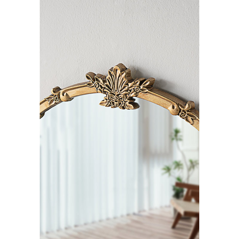 Round Wall Mirror