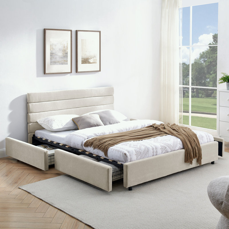 Grand lit matelassé à quatre tiroirs, Beige