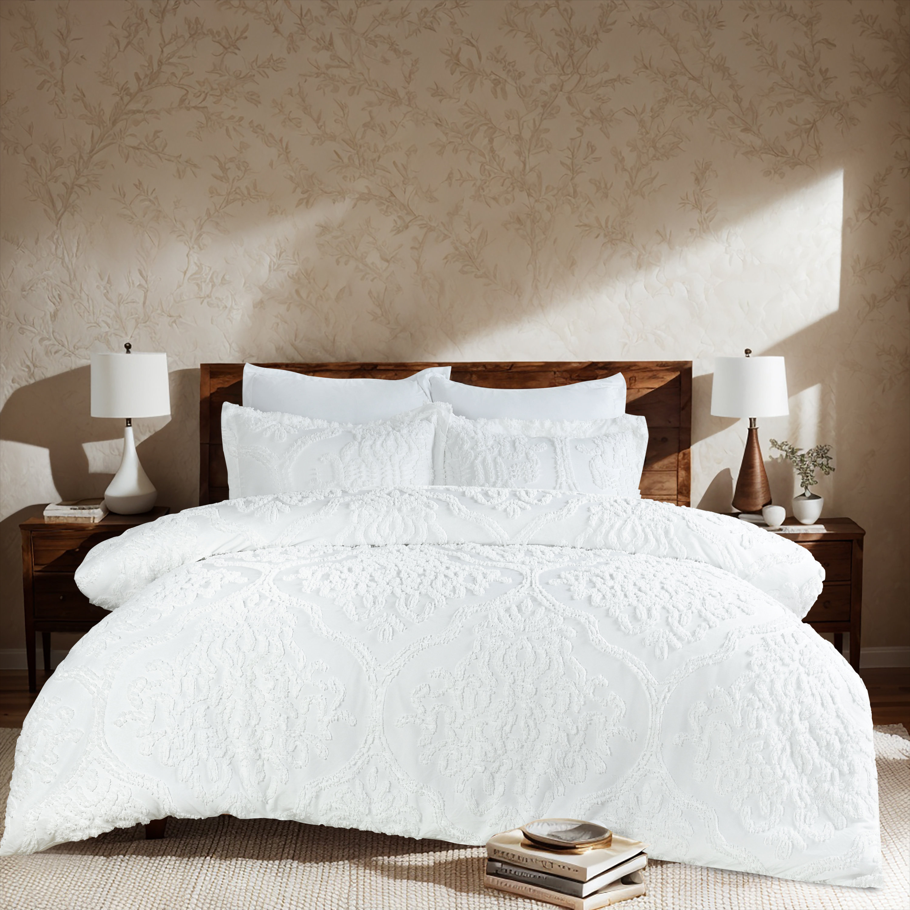 Suniya White Microfiber Reversible Comforter Set Jacquard & Tufted