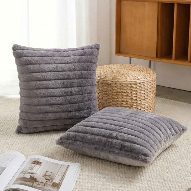 Machine Tufted Pillow Case