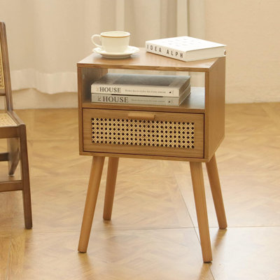 Table de chevet en bois manufacturé Ardine