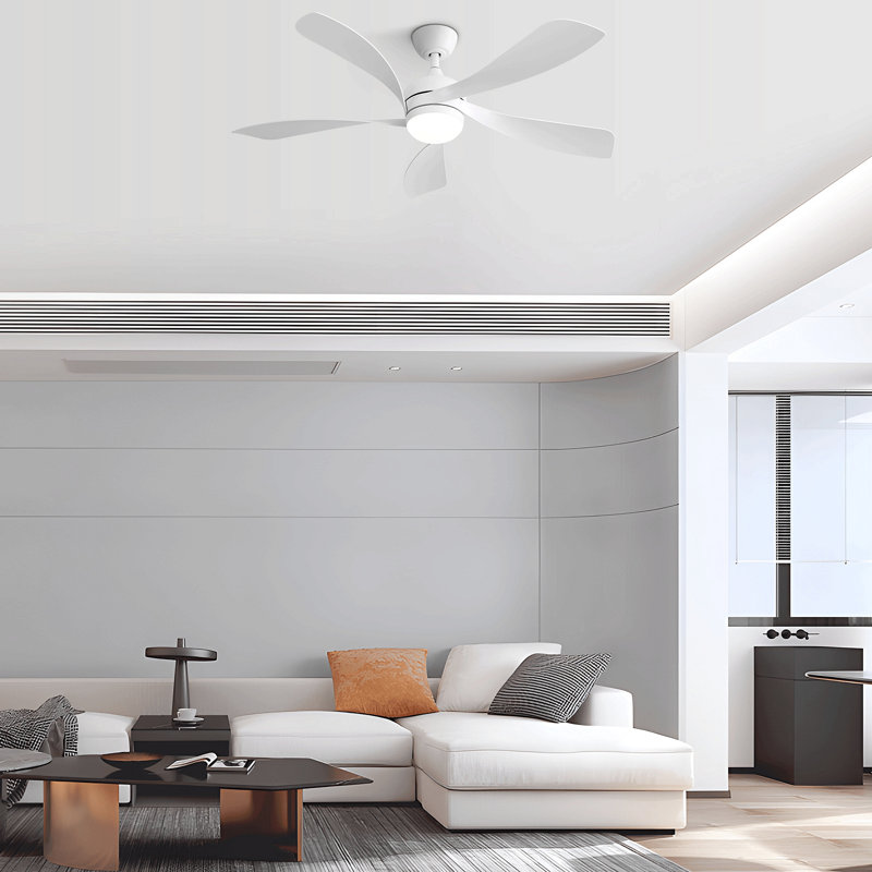 Ventilateur de plafond moderne de 52 pouces avec 3 lumières à intensité variable et 5 pales pour moteur à courant continu réversible