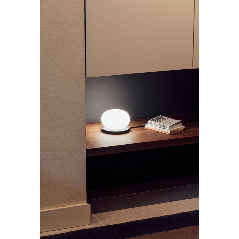 Knock Novelty Lamp