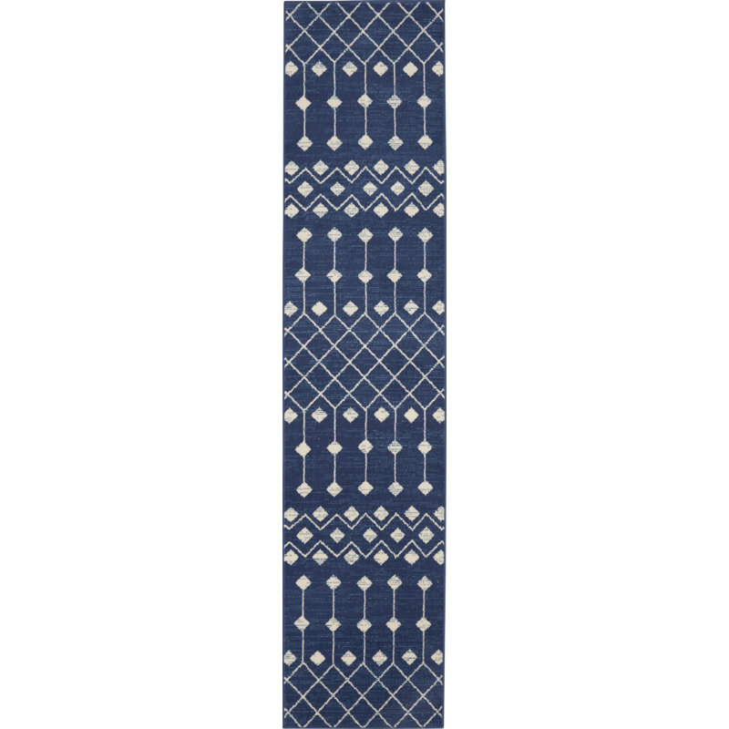 Tapis géométrique bleu marine / blanc Whanger, Tapis de couloir 2 pi 3 po x 7 pi 6 po