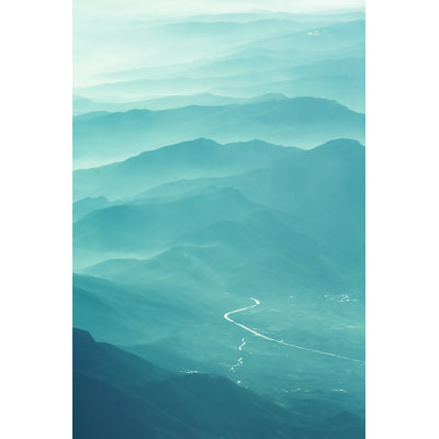 Montagnes au lever du soleil par Dkart